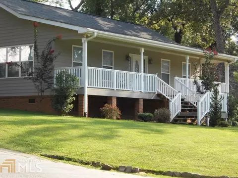 1010 E Tugalo St, Toccoa, GA 30577 photo 1