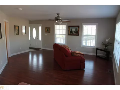 1010 E Tugalo St, Toccoa, GA 30577 photo 5