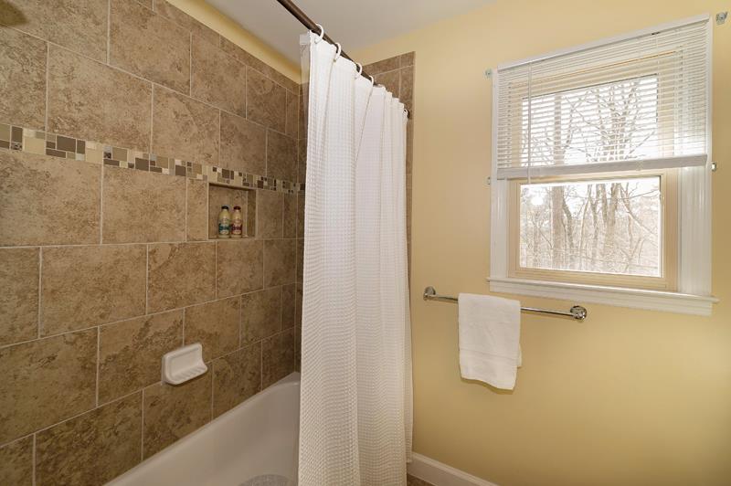 3770 Hermitage Dr, Duluth, GA 30096 photo 17
