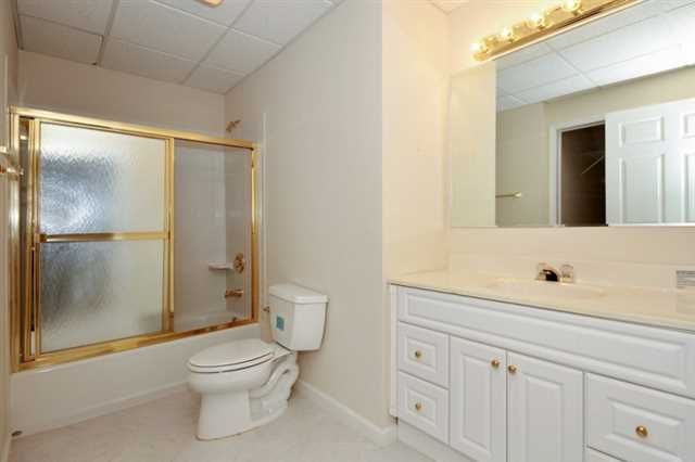 3727 Summer Rose Ct, Atlanta, GA 30341 photo 9