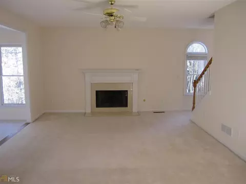 838 Summer Forest Dr, Suwanee, GA 30024 photo 6