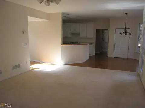 838 Summer Forest Dr, Suwanee, GA 30024 photo 8