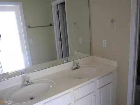 838 Summer Forest Dr, Suwanee, GA 30024 photo 16
