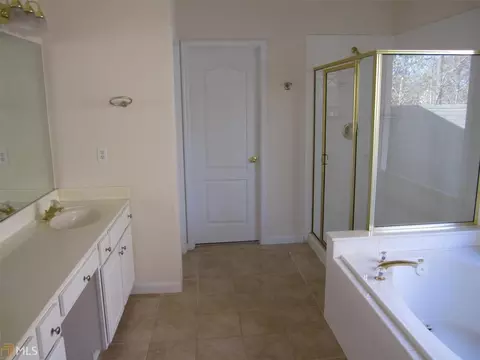 838 Summer Forest Dr, Suwanee, GA 30024 photo 15