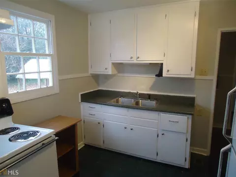 263 Rutland Cir, Lagrange, GA 30241 photo 3