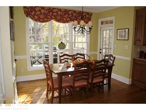 5930 Laurel Oak Dr, Suwanee, GA 30024 photo 11