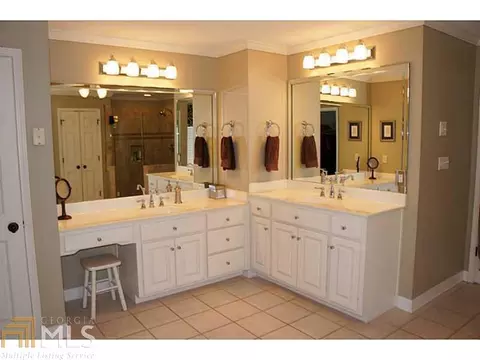 5930 Laurel Oak Dr, Suwanee, GA 30024 photo 16
