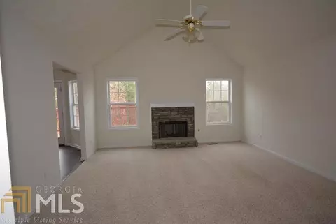 112 Slash Pine Dr, Temple, GA 30179 photo 3
