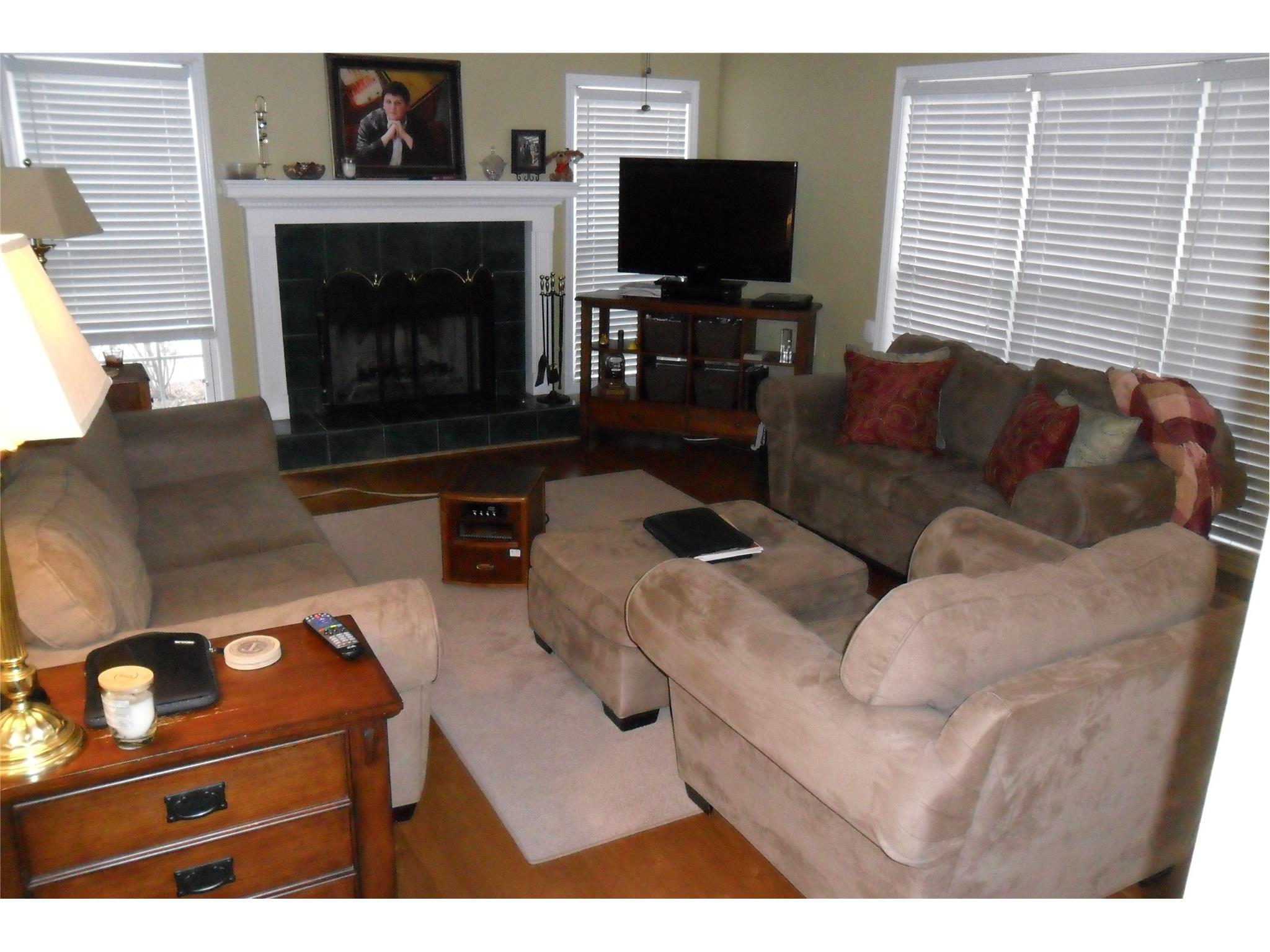 416 Spring Pl, Monroe, GA 30655 photo 2