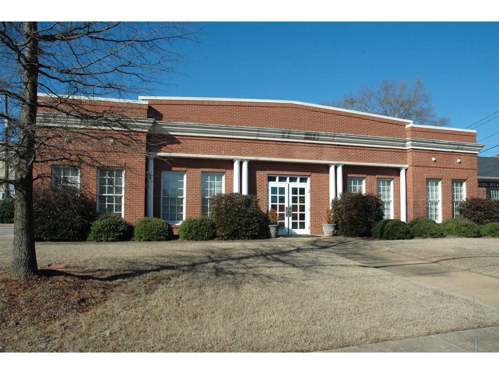 201 Ridley Ave, Lagrange, GA 30240 photo 1