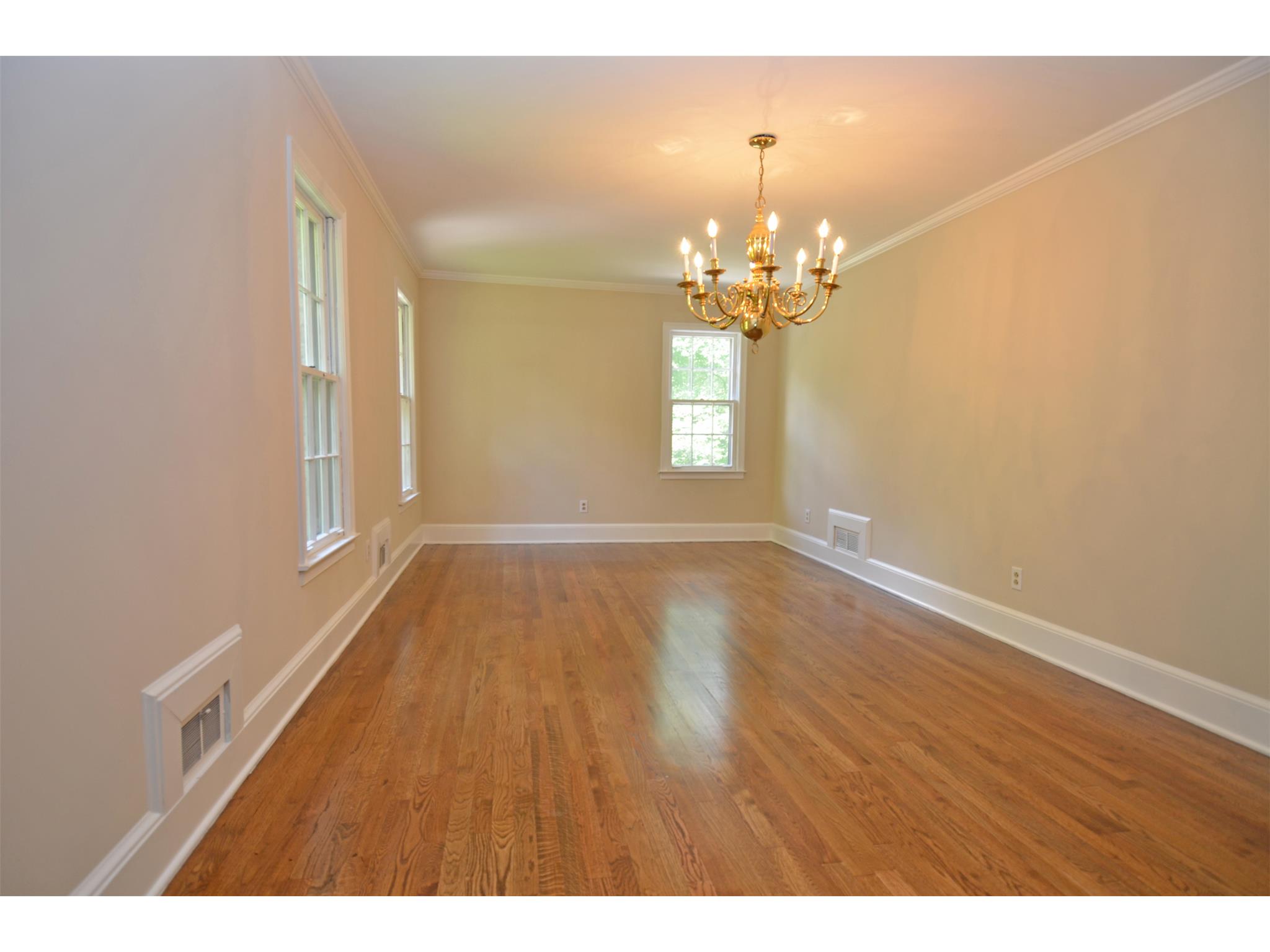 3260 Indian Valley Trl, Atlanta, GA 30341 photo 5