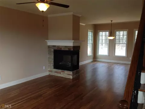 29 Riverview Trl, Euharlee, GA 30145 photo 4