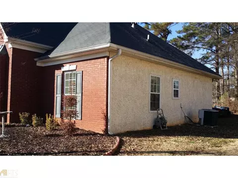 1756 Central Park Loop, Morrow, GA 30260 photo 2