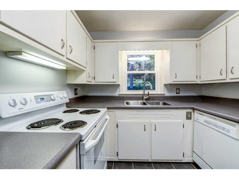 3569 Vanet Rd, Atlanta, GA 30341 photo 9