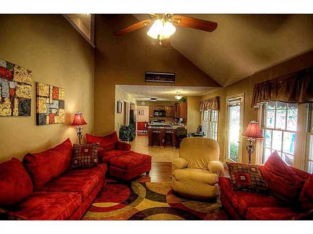 2935 Abbotts Pointe Dr, Duluth, GA 30097 photo 6