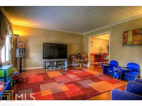 2935 Abbotts Pointe Dr, Duluth, GA 30097 photo 3