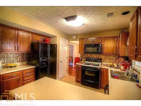 2935 Abbotts Pointe Dr, Duluth, GA 30097 photo 10