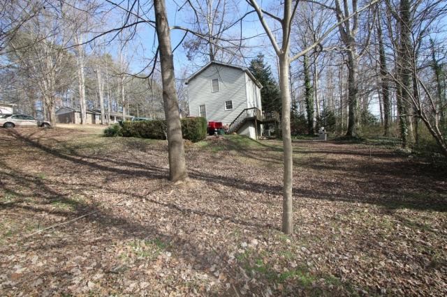 231 Doster Dr, Winder, GA 30680 photo 2