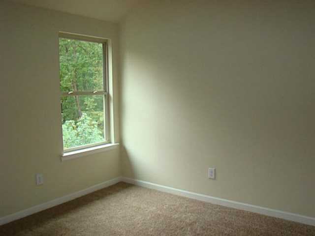 652 Ocean Ave, Canton, GA 30114 photo 14