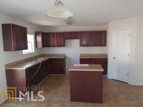 397 Othello Dr, Hampton, GA 30228 photo 6