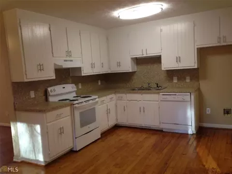 340 Four Points Rd, Jackson, GA 30233 photo 6