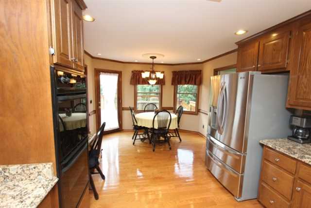 330 Lemon St, Canton, GA 30114 photo 6