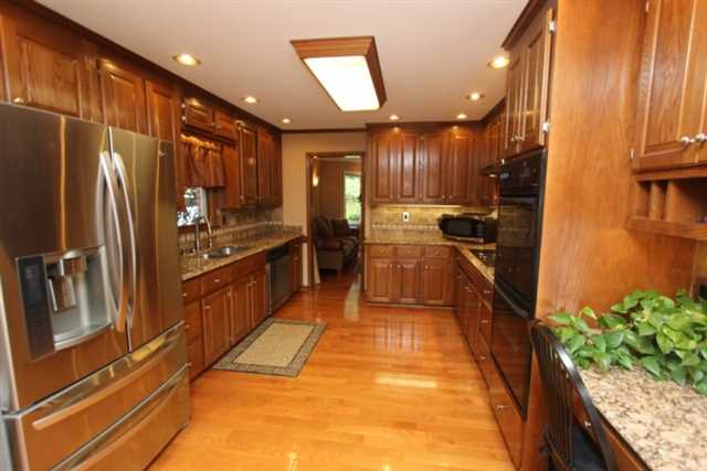 330 Lemon St, Canton, GA 30114 photo 5