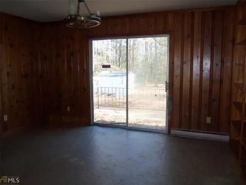 579 Hillcrest Dr, Jackson, GA 30233 photo 8