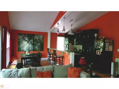 101 S Pine Cove Dr, Lagrange, GA 30240 photo 4