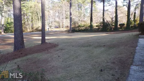 747 Azalea Dr, Lagrange, GA 30240 photo 15