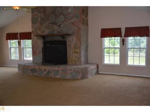 367 Highnote Dr, Cataula, GA 31804 photo 10