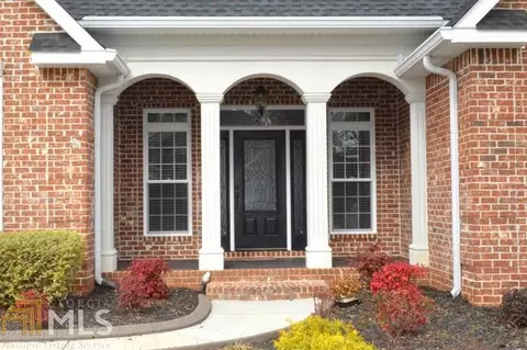 403 Old Bridge Rd, Warner Robins, GA 31088 photo 4
