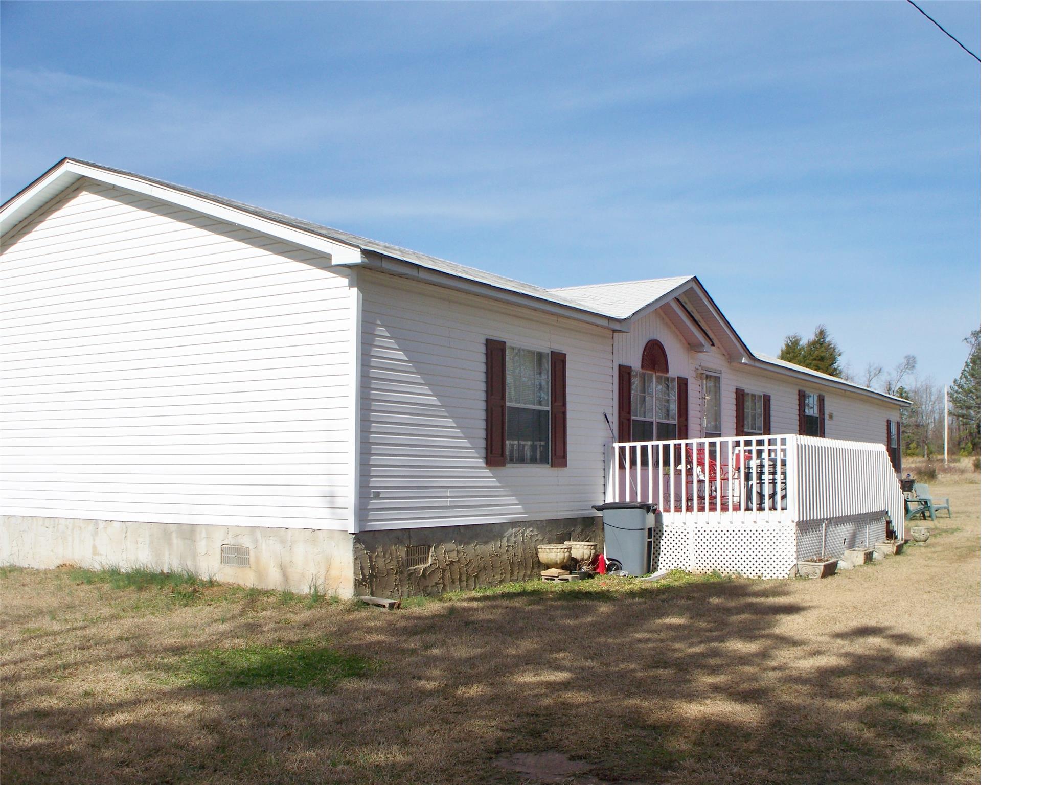 94 Oak Dr, Griffin, GA 30223 photo 1