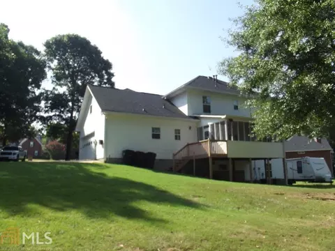 451 Pates Lake Ct, Hampton, GA 30228 photo 3