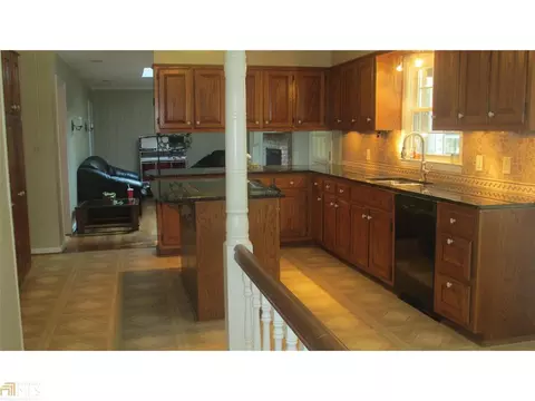 13548 Brown Bridge Rd, Covington, GA 30016 photo 4