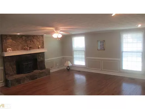13548 Brown Bridge Rd, Covington, GA 30016 photo 2