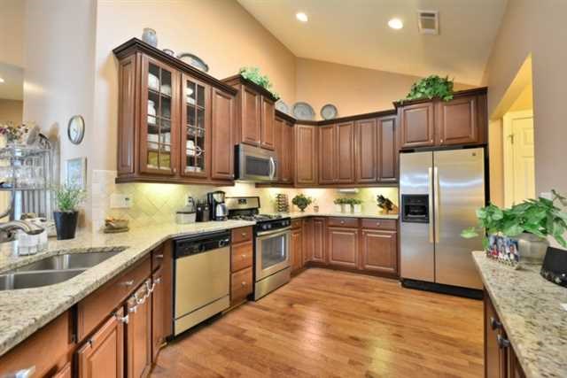 3204 Brookhavenrun Cir, Duluth, GA 30097 photo 6