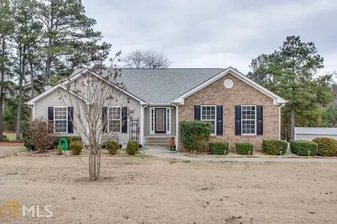 1202 Paiute Ct, Dacula, GA 30019 photo 1
