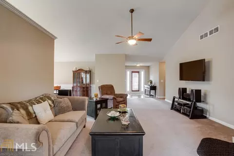 1202 Paiute Ct, Dacula, GA 30019 photo 6