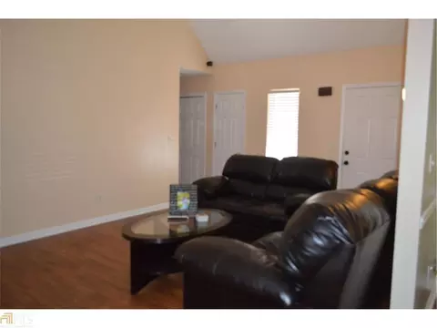 130 Live Oak Dr, Jackson, GA 30233 photo 6