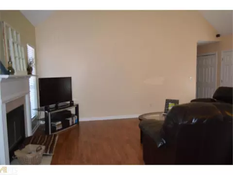 130 Live Oak Dr, Jackson, GA 30233 photo 5