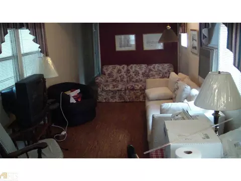 201 Weavers Lakefront Rd, Jackson, GA 30233 photo 8