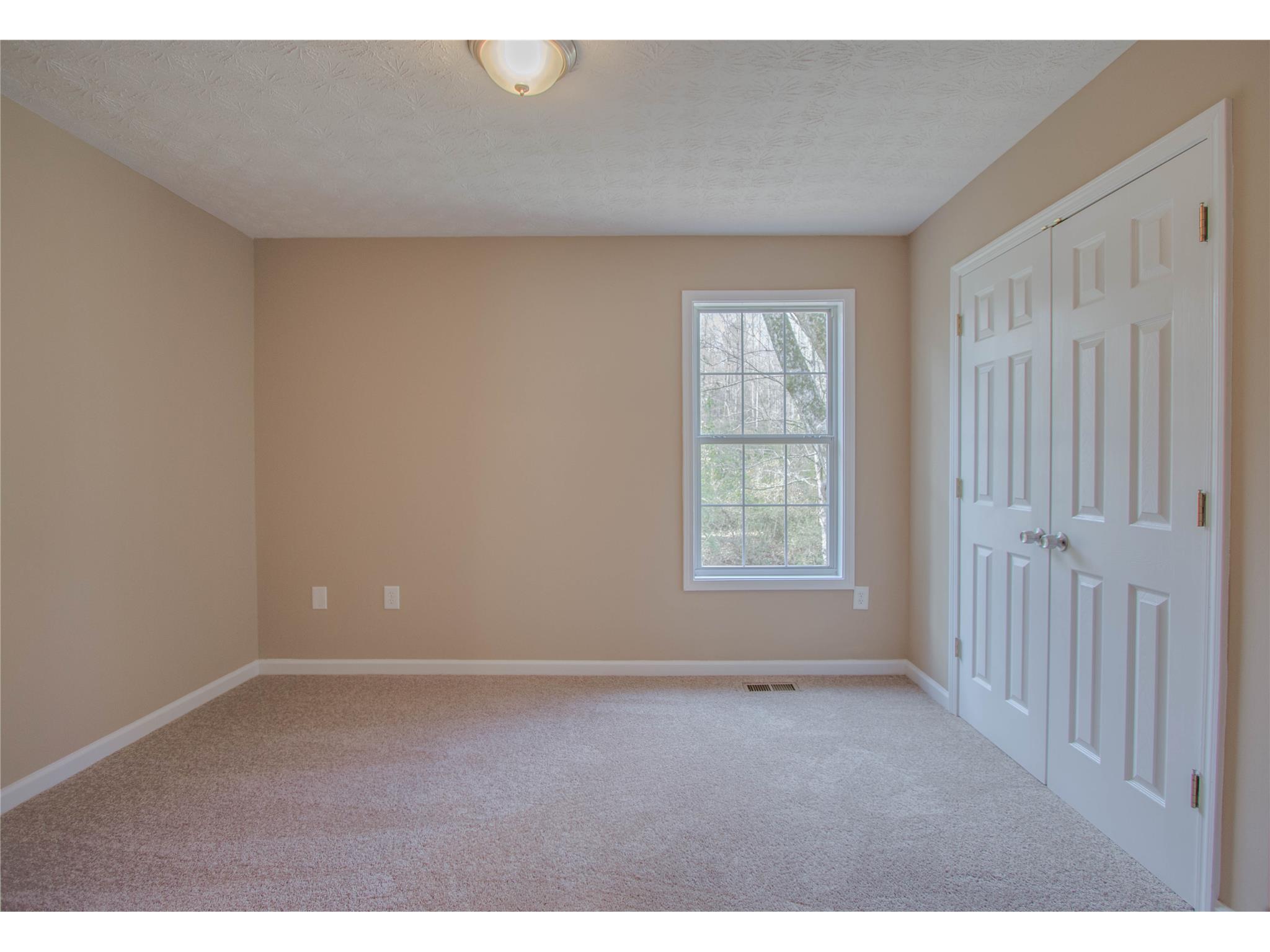 538 Waterworks Rd, Commerce, GA 30529 photo 10