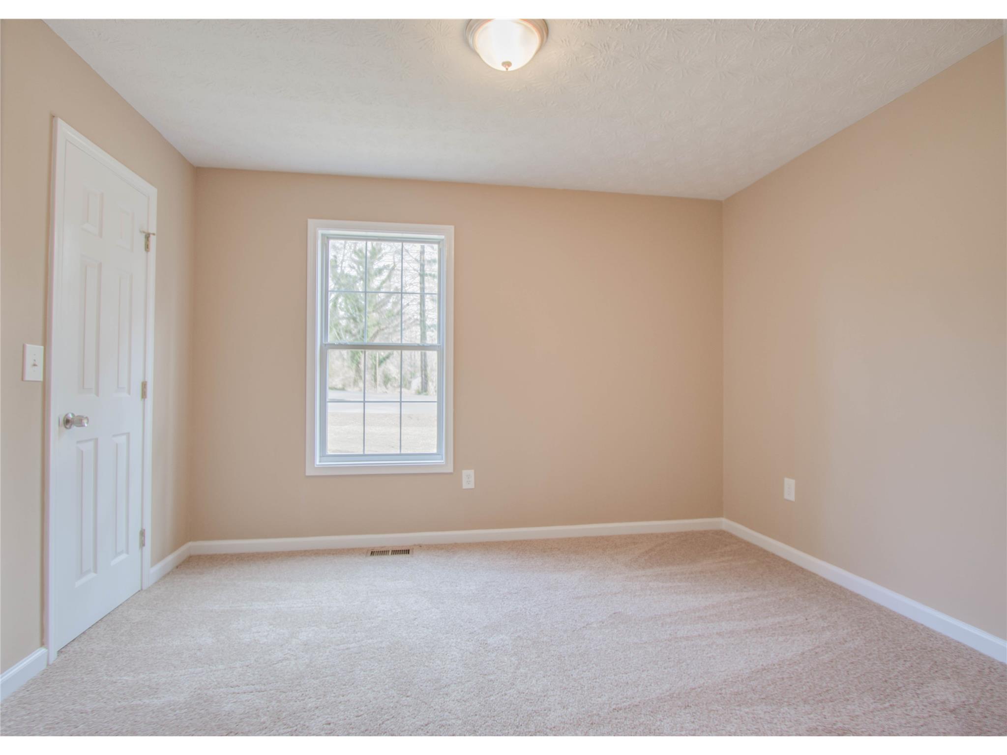 538 Waterworks Rd, Commerce, GA 30529 photo 12