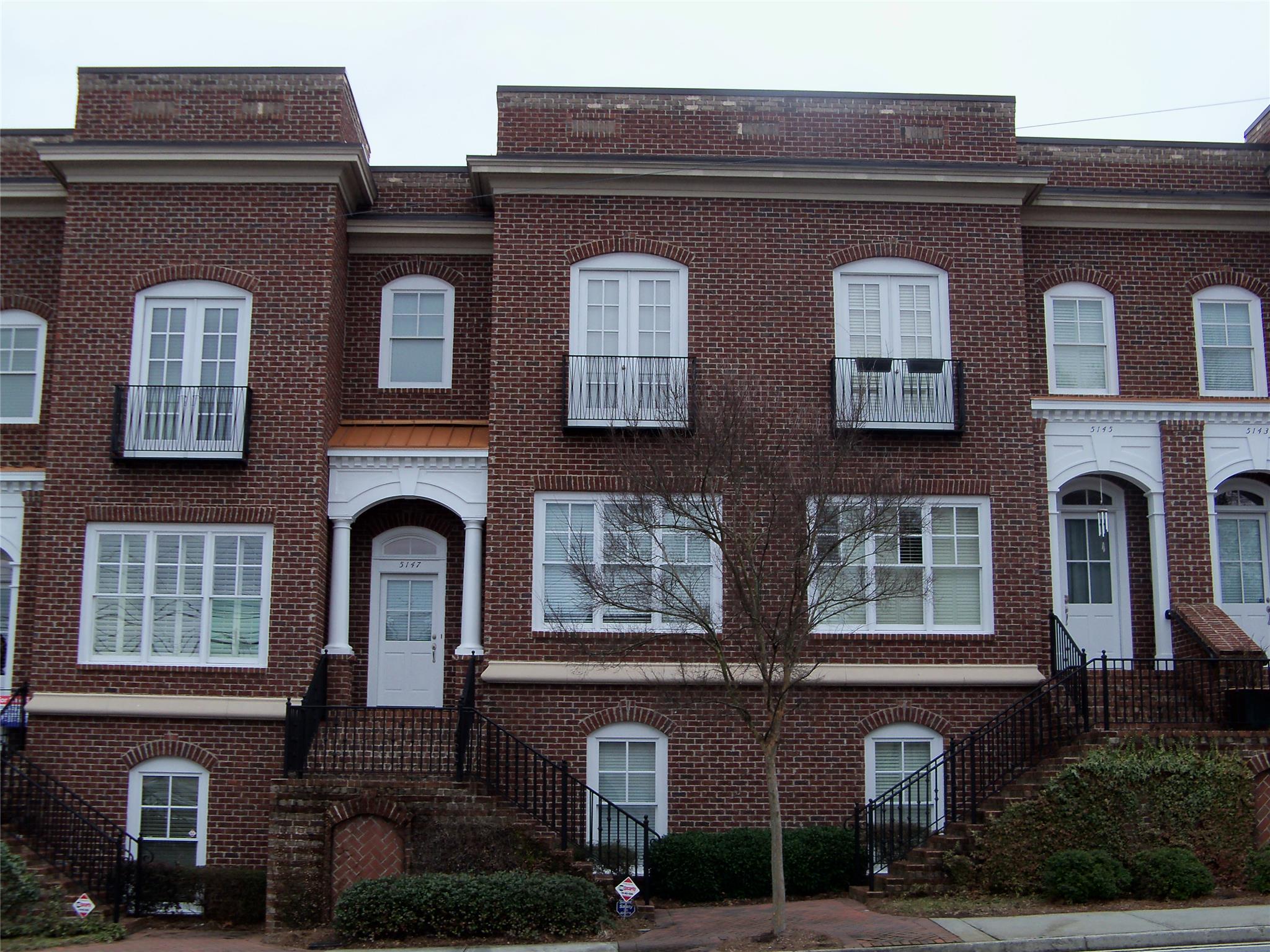 5147 Peachtree Rd, Chamblee, GA 30341 photo 1