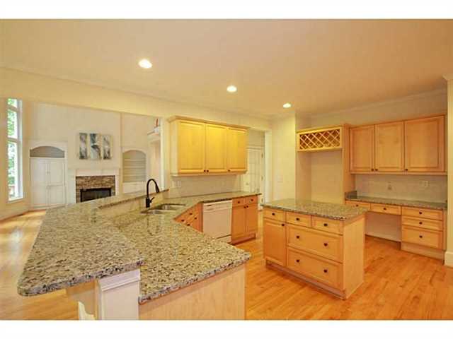 225 Pinehurst Walk, Alpharetta, GA 30004 photo 9