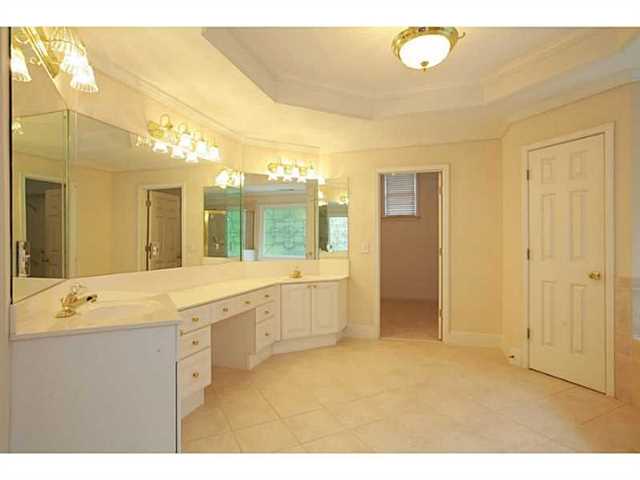 225 Pinehurst Walk, Alpharetta, GA 30004 photo 15