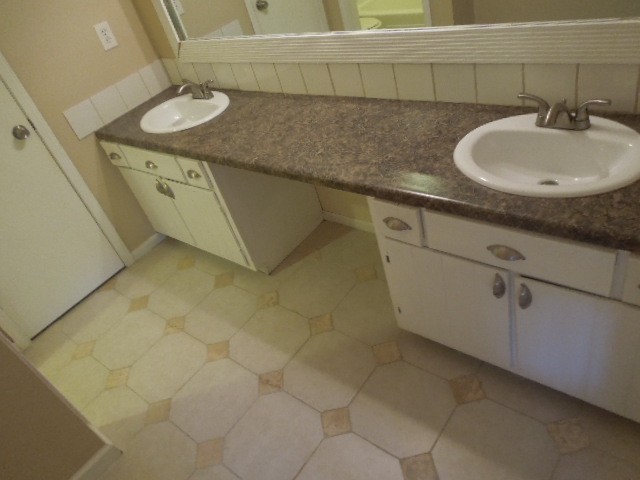 6860 Keith Ave, Austell, GA 30168 photo 9