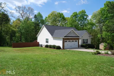 211 Rosecliff Dr, Cornelia, GA 30531 photo 5