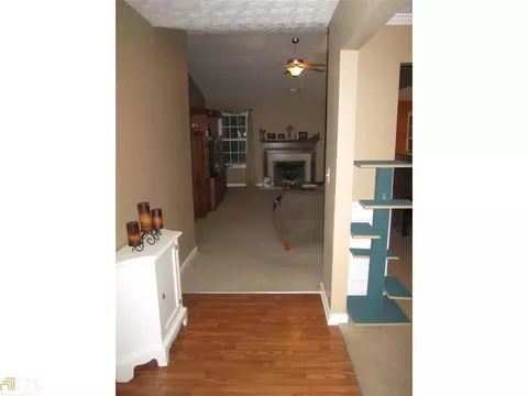 1098 Sutherland Dr, Winder, GA 30680 photo 3